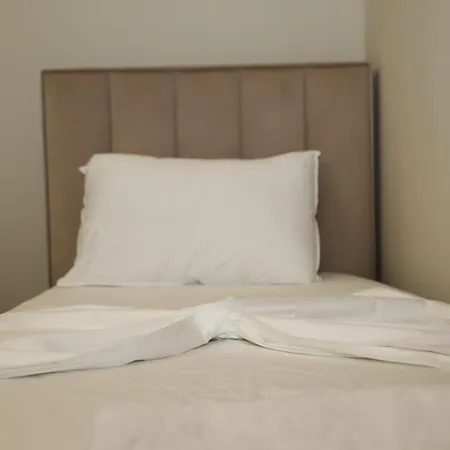 Hotel Kalpazo Tommy Durres