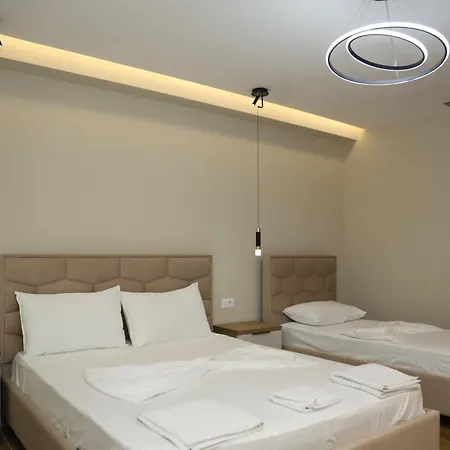 Hotel Kalpazo Tommy Durres 4*