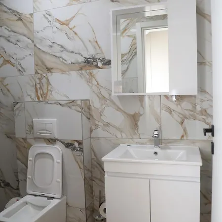 Kalpazo Tommy Durres Hotel