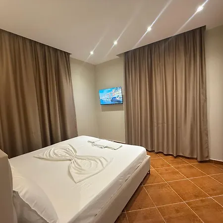 Hotel Kalpazo Tommy Durres 4*