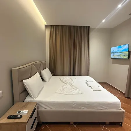 Hotel Kalpazo Tommy Durres 4*