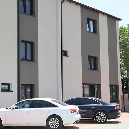 Kalpazo Tommy Durres Ξενοδοχείο 4*
