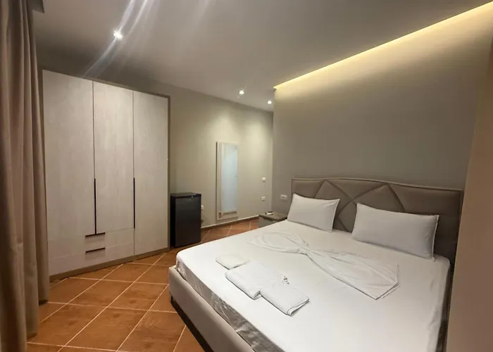 Kalpazo Tommy Durres 4*