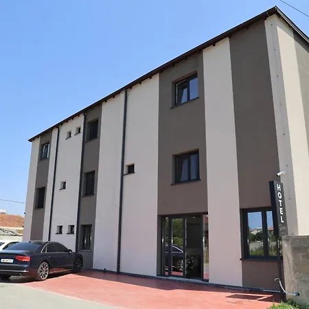 Hotel Kalpazo Tommy Durres
