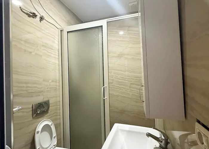 Kalpazo Tommy Durres 4*