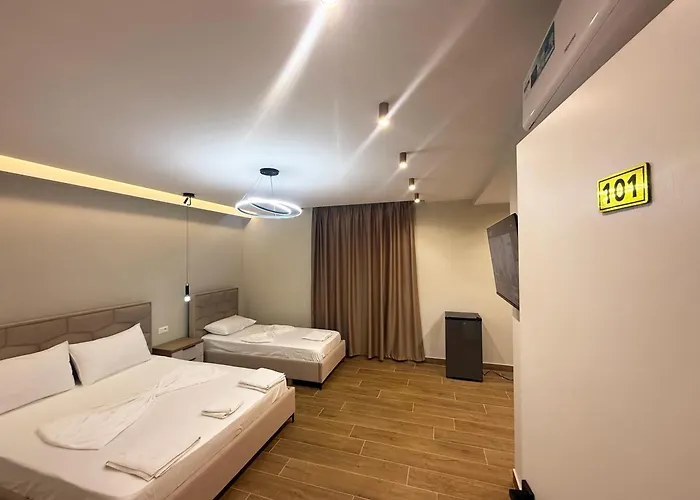 Kalpazo Tommy Durres Hotel 4*