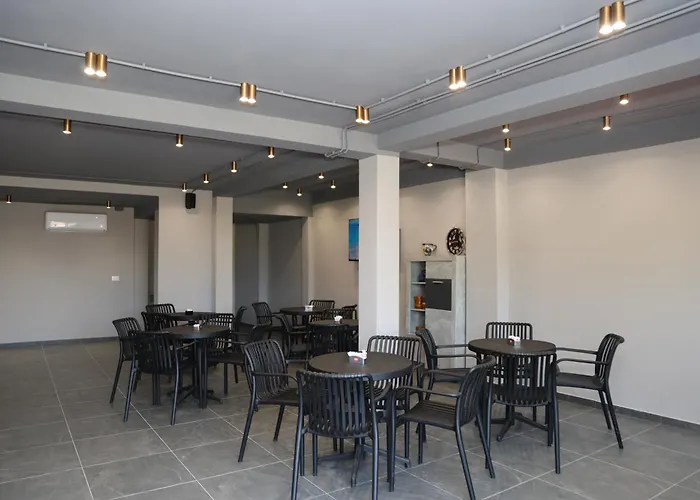 Hotel Kalpazo Tommy Durres Bisht Kamez